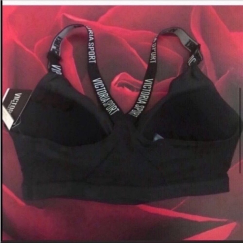 Victoria’s Secret (Sport) Sport Bra - Picture 2 of 4
